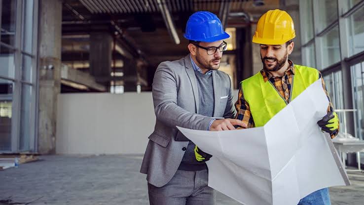 Sicheres Arbeiten als Erfolgsfaktor – so sind Risiken vermeidbar