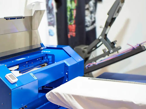 DTF, Siebdruck und DTG: Drei beliebte Druckverfahren für T-Shirts im Vergleich